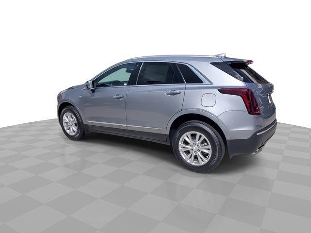 new 2025 Cadillac XT5 car, priced at $45,210