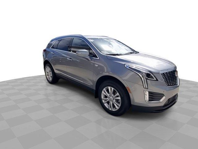 new 2025 Cadillac XT5 car, priced at $45,210