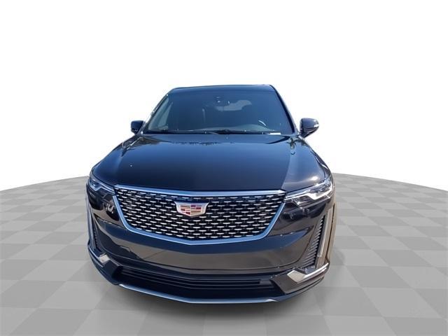 new 2025 Cadillac XT6 car, priced at $49,215