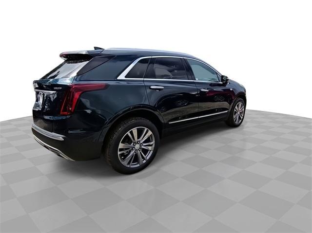 new 2025 Cadillac XT5 car, priced at $55,635