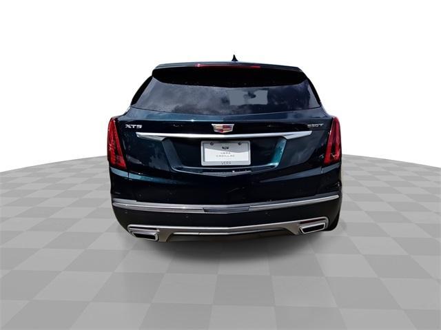 new 2025 Cadillac XT5 car, priced at $55,635