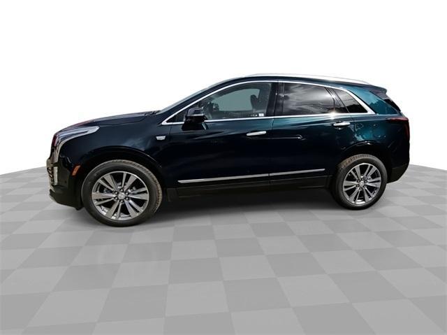 new 2025 Cadillac XT5 car, priced at $55,635