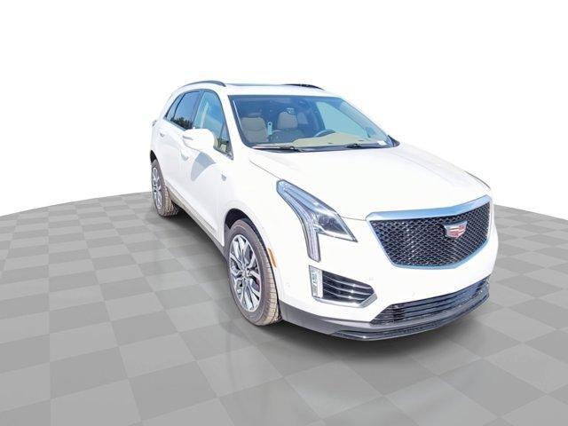 new 2024 Cadillac XT5 car, priced at $61,105