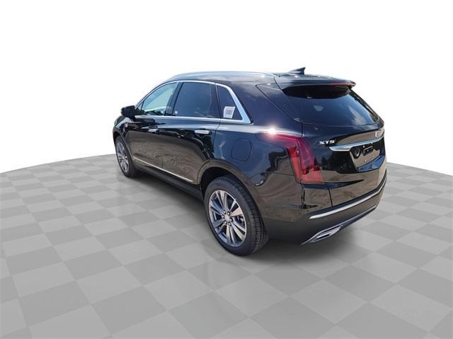 new 2025 Cadillac XT5 car, priced at $54,060