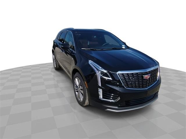 new 2025 Cadillac XT5 car, priced at $54,060