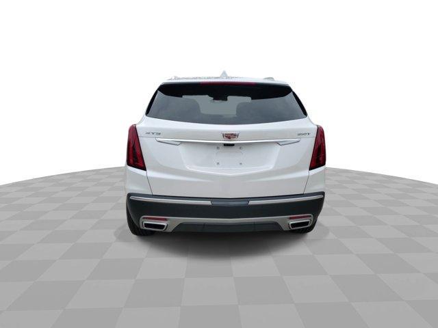 new 2024 Cadillac XT5 car, priced at $55,555