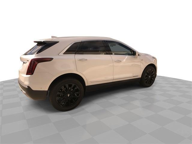 new 2024 Cadillac XT5 car, priced at $52,105