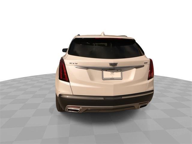 new 2024 Cadillac XT5 car, priced at $52,105