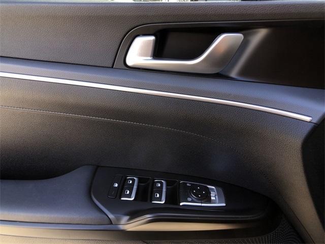 used 2024 Kia K5 car, priced at $25,000