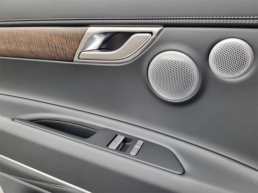 new 2026 Genesis GV80 car, priced at $79,309