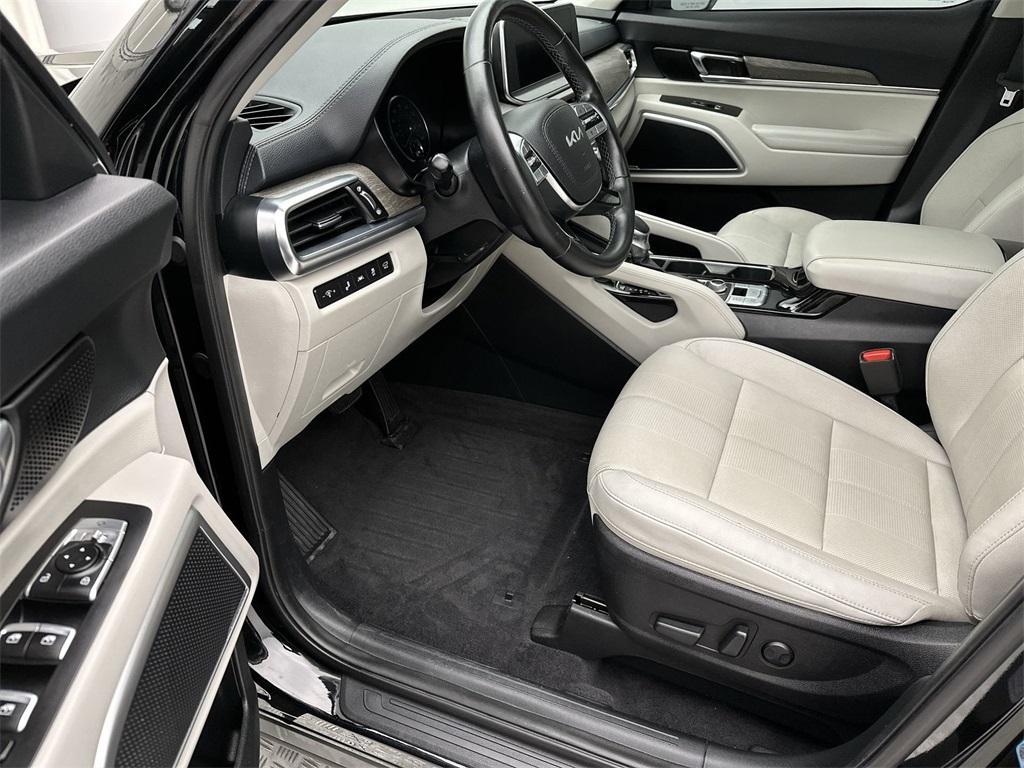 used 2022 Kia Telluride car, priced at $30,799