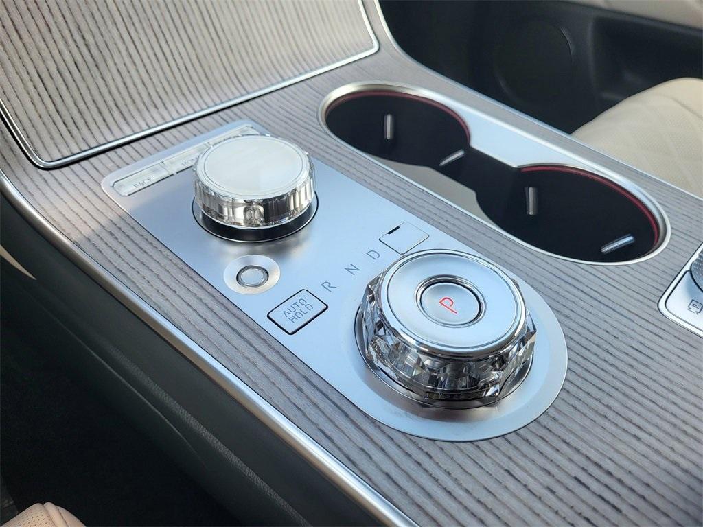 new 2025 Genesis GV80 car, priced at $81,250
