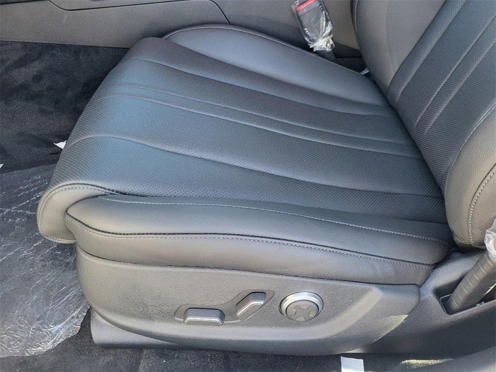 used 2025 Genesis G80 car, priced at $51,998