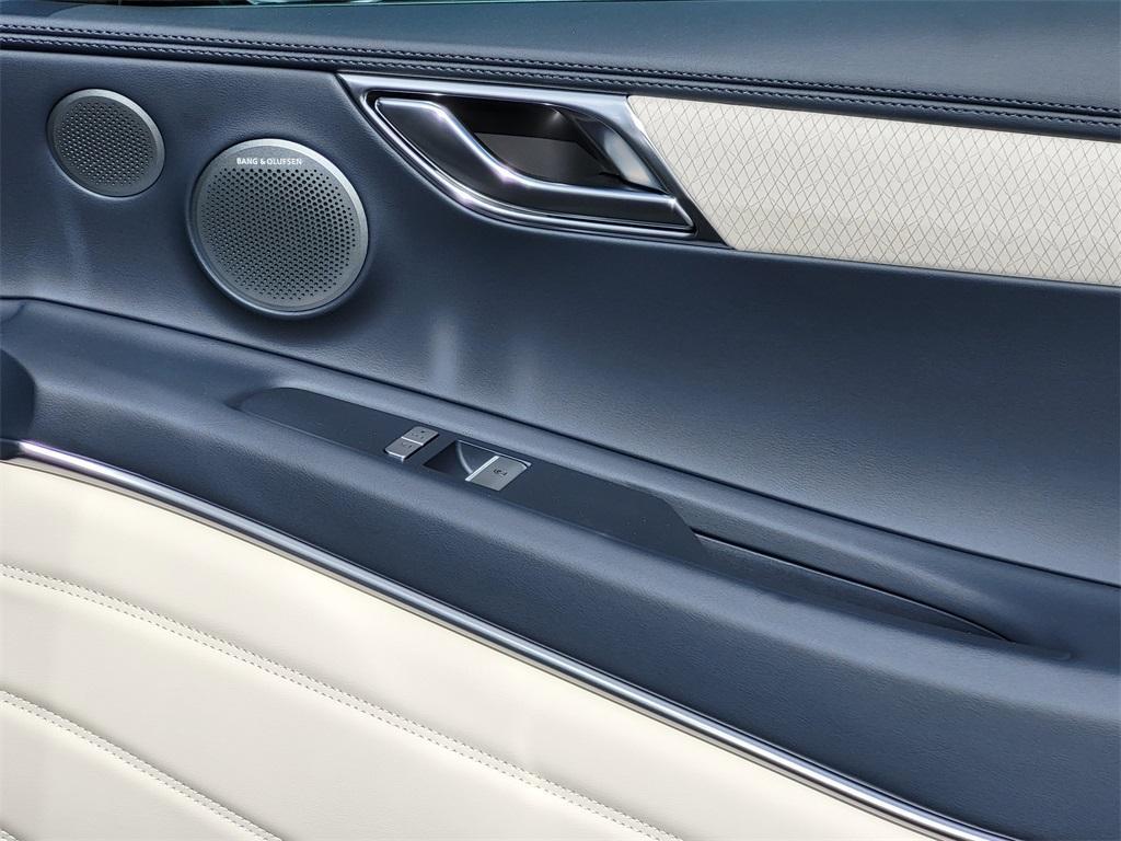 new 2026 Genesis GV80 car, priced at $85,514