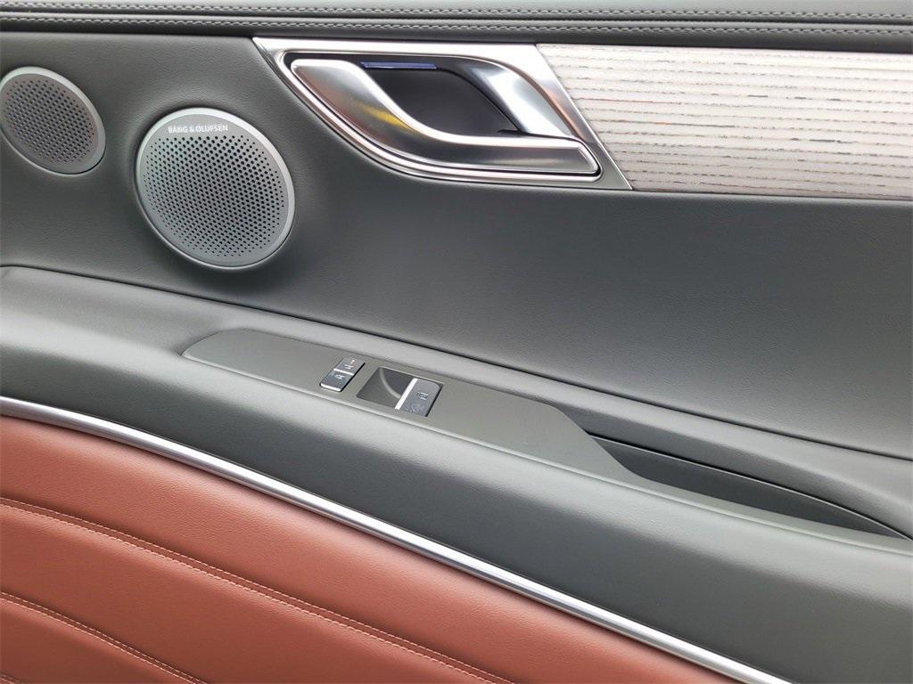 new 2025 Genesis GV80 car, priced at $82,815
