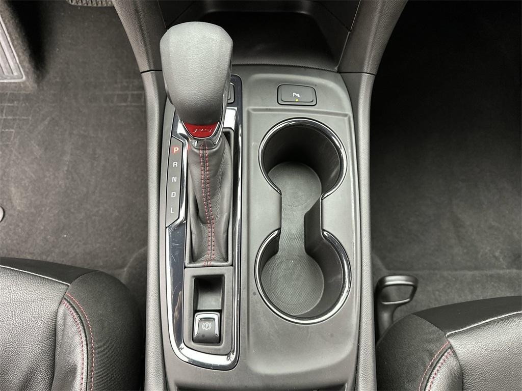 used 2023 Chevrolet Equinox car, priced at $25,299