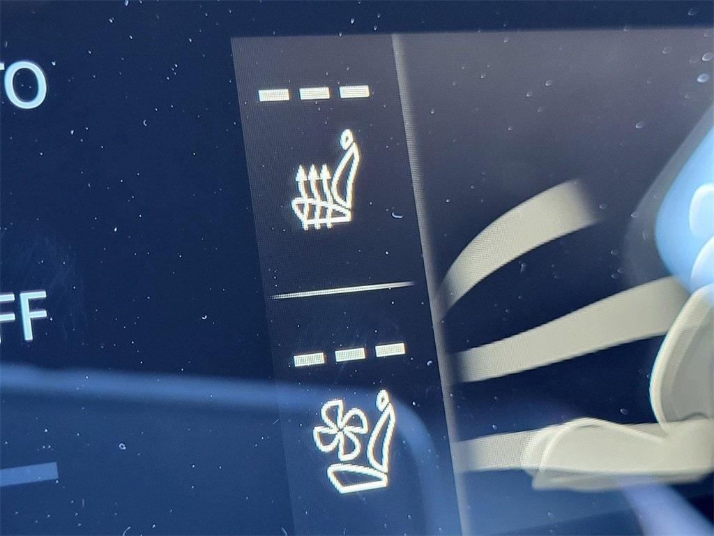 new 2026 Genesis GV80 Coupe car, priced at $91,019