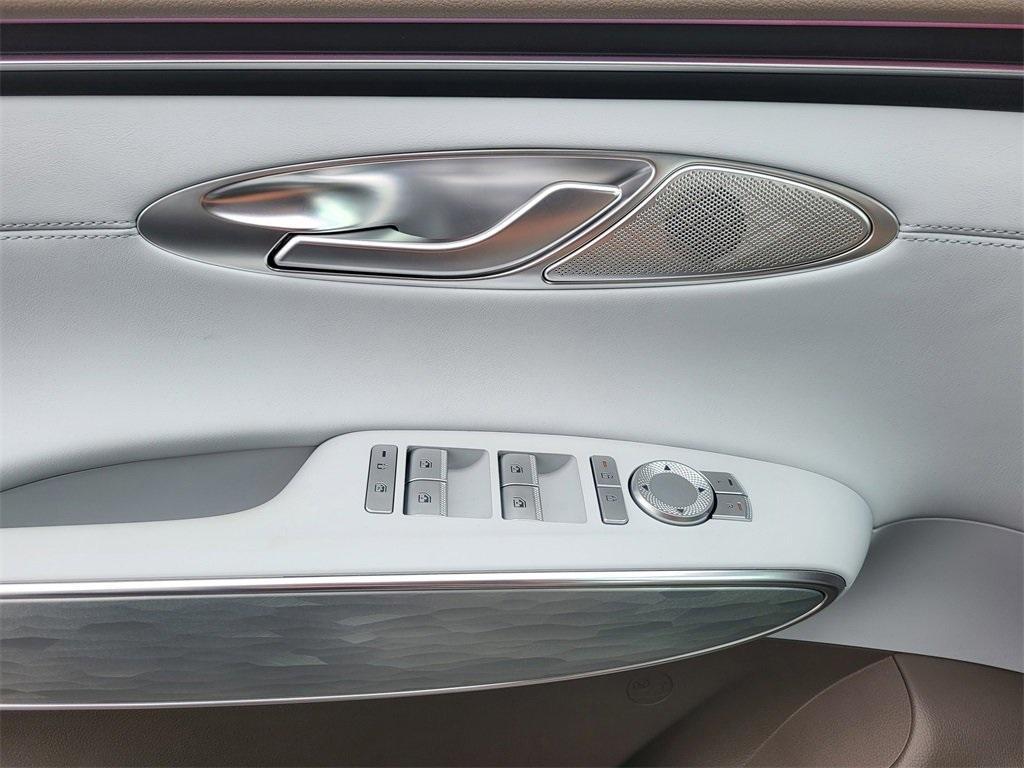 new 2026 Genesis Electrified GV70 car