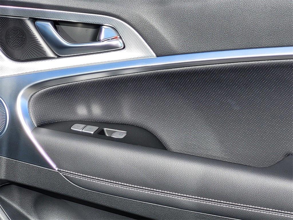 new 2026 Genesis G70 car, priced at $52,784