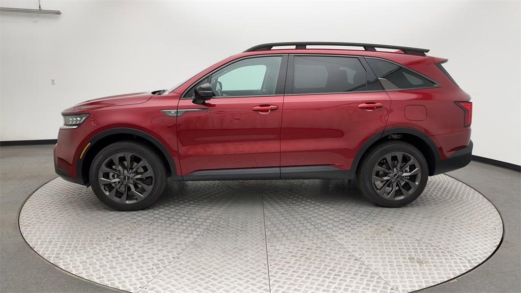 used 2023 Kia Sorento car, priced at $37,300