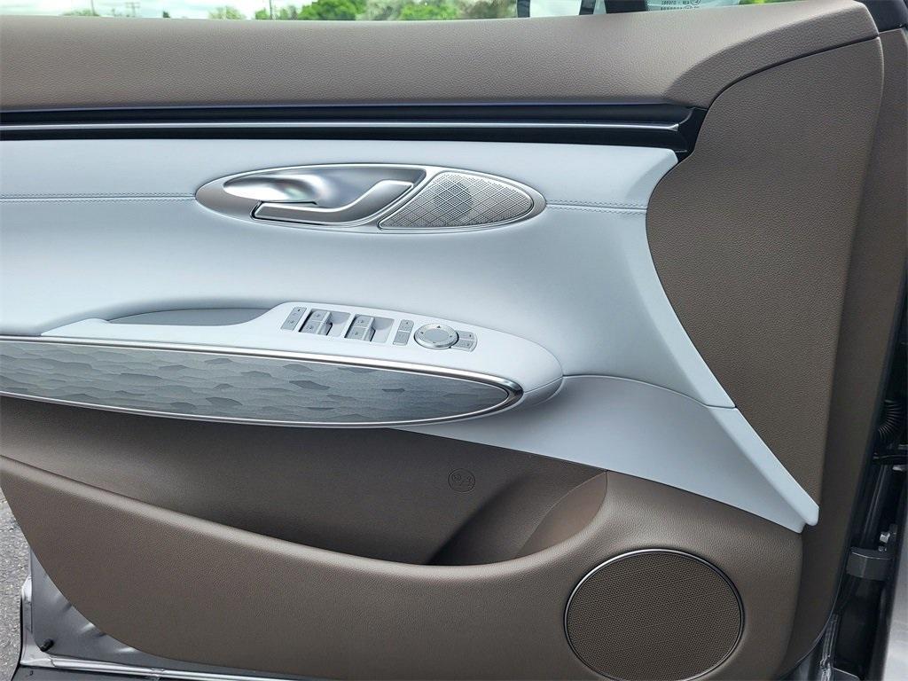 new 2026 Genesis Electrified GV70 car, priced at $66,870