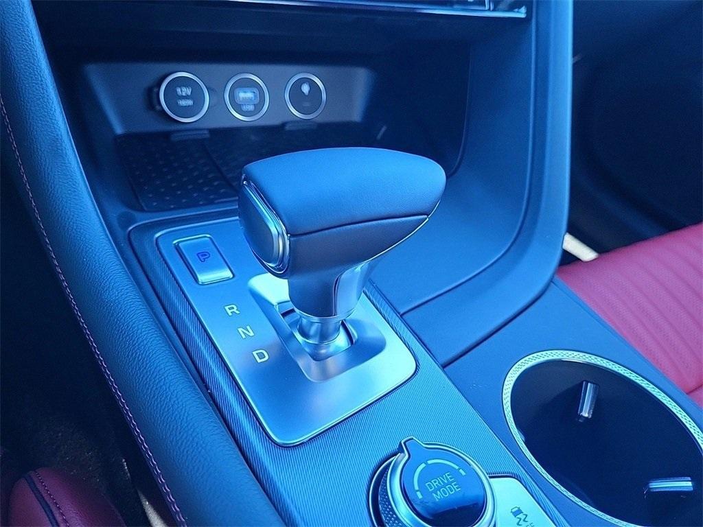 new 2025 Genesis G70 car, priced at $49,990