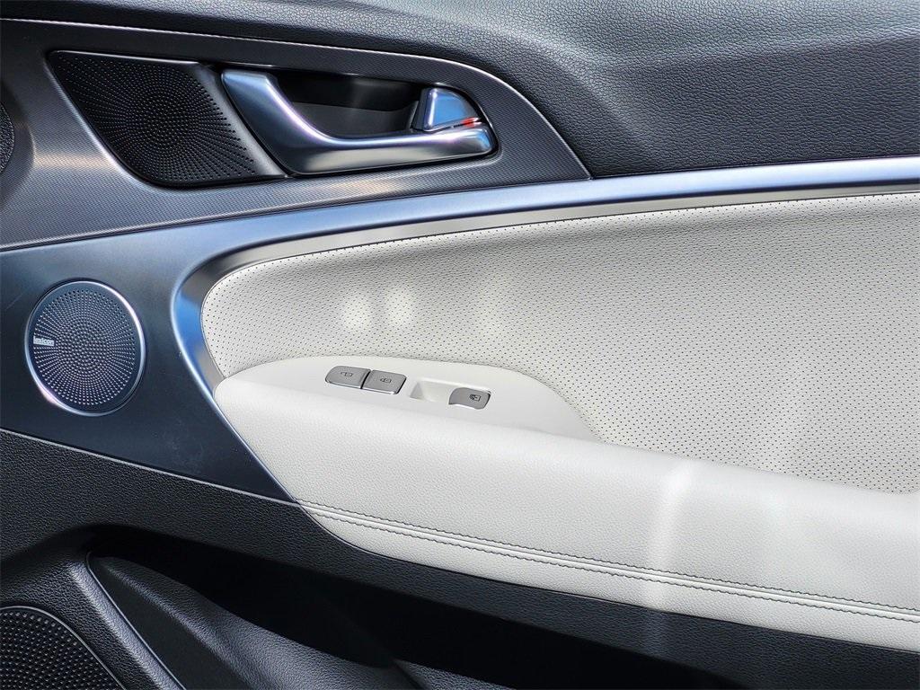 new 2026 Genesis G70 car, priced at $58,429