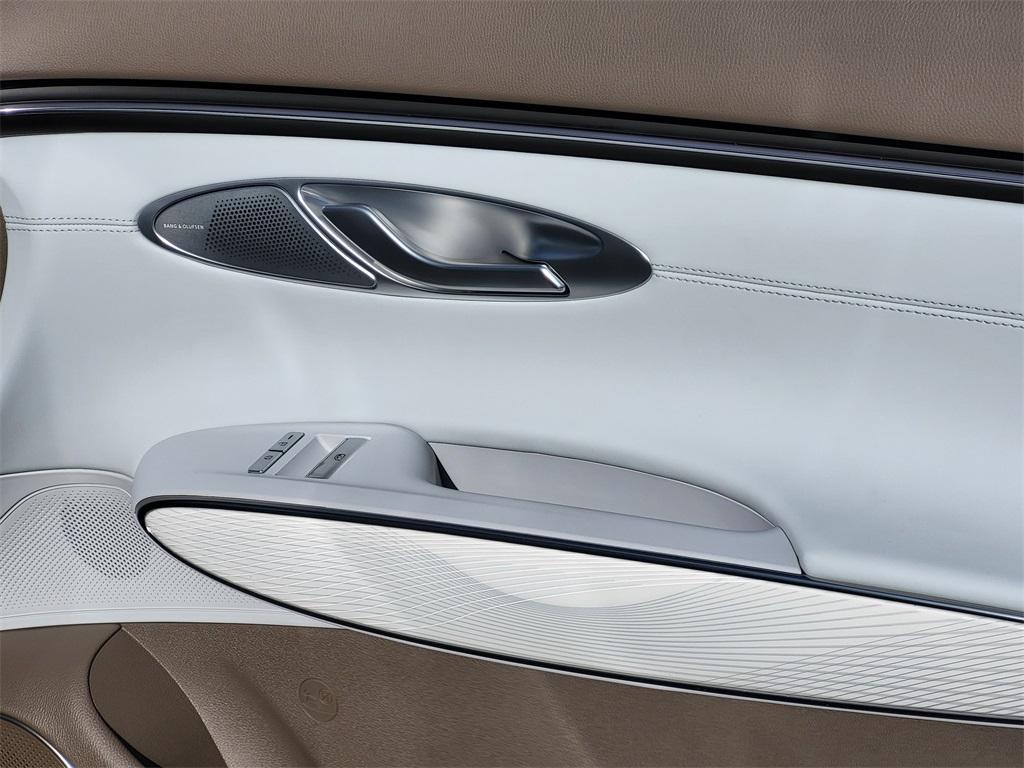 new 2026 Genesis GV70 car