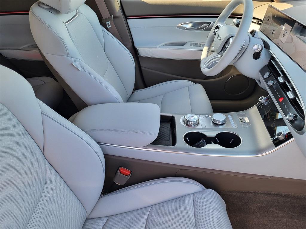 new 2026 Genesis GV70 car