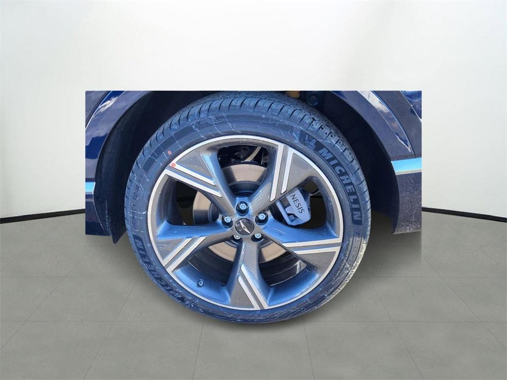 new 2025 Genesis GV80 car, priced at $82,935