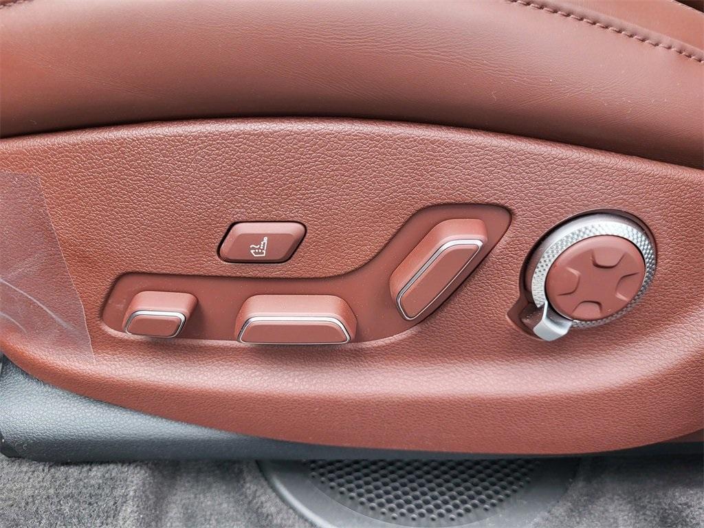 new 2025 Genesis GV80 car, priced at $82,875