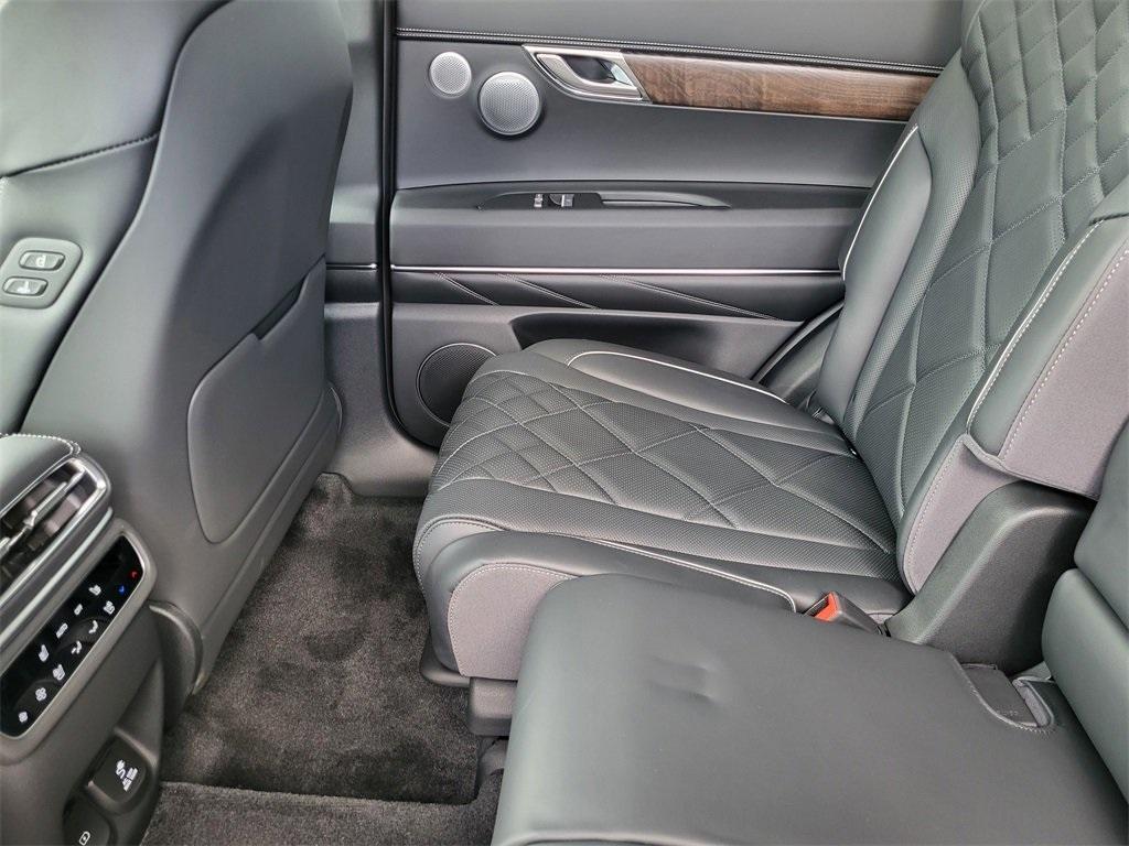 new 2026 Genesis GV80 car, priced at $85,039