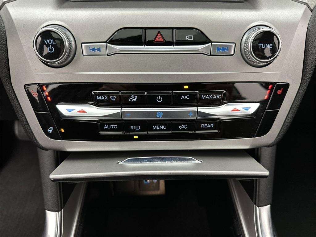 used 2022 Ford Explorer car, priced at $35,612