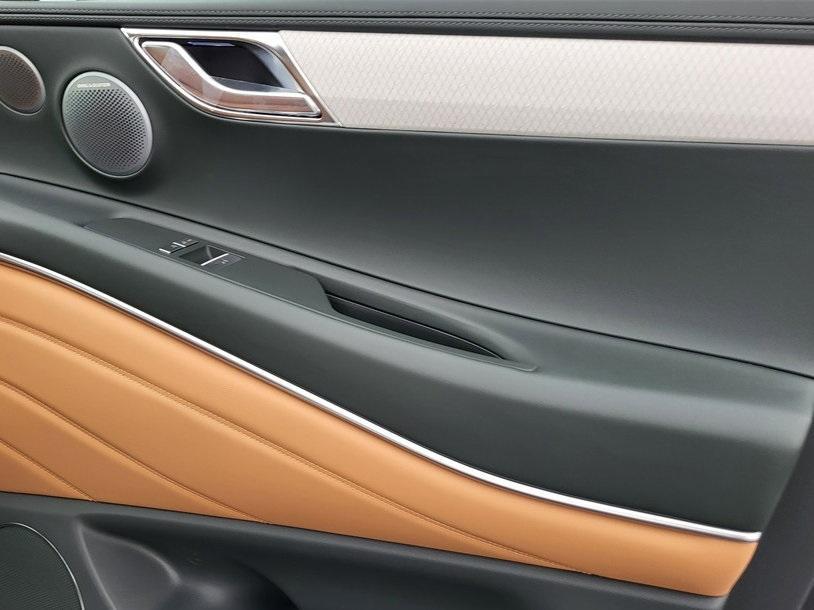 new 2025 Genesis GV80 car, priced at $81,235