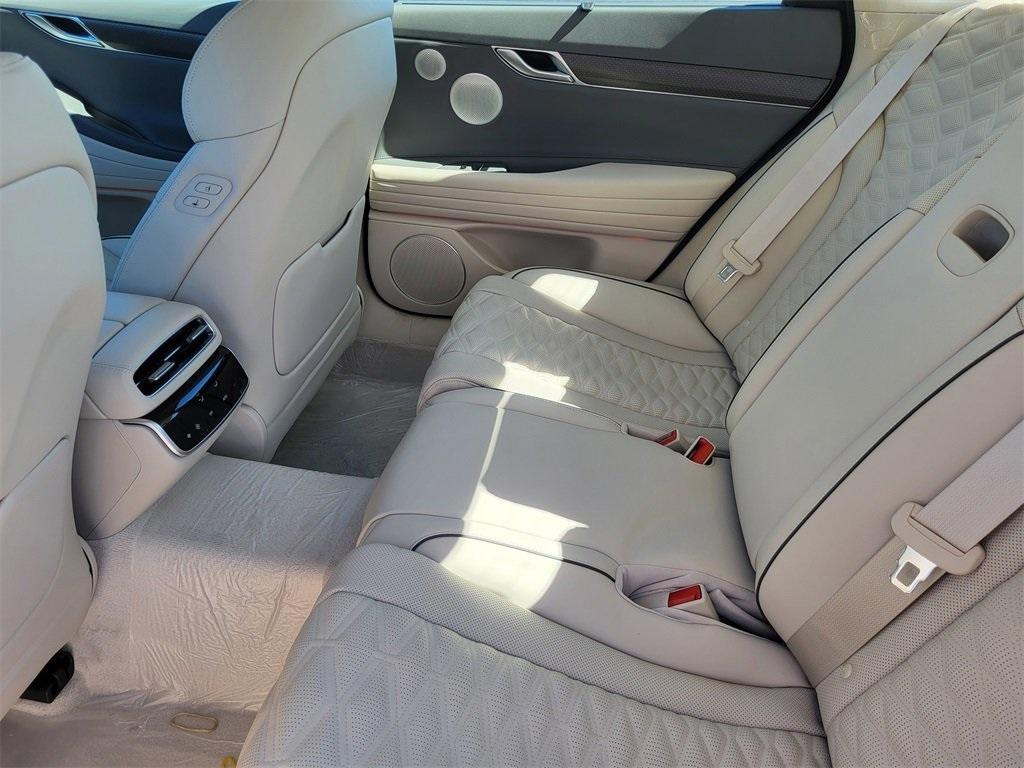 new 2026 Genesis G80 car, priced at $81,389