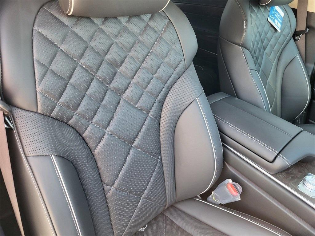 new 2026 Genesis GV80 car, priced at $85,434