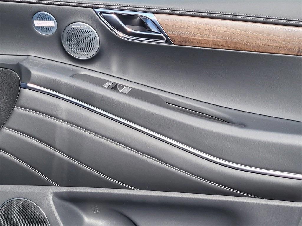 new 2026 Genesis GV80 car, priced at $85,434