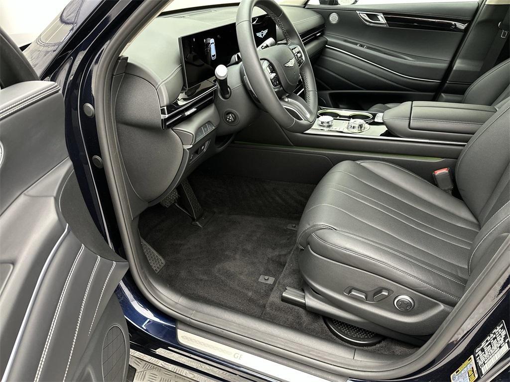 used 2025 Genesis GV80 car, priced at $53,690