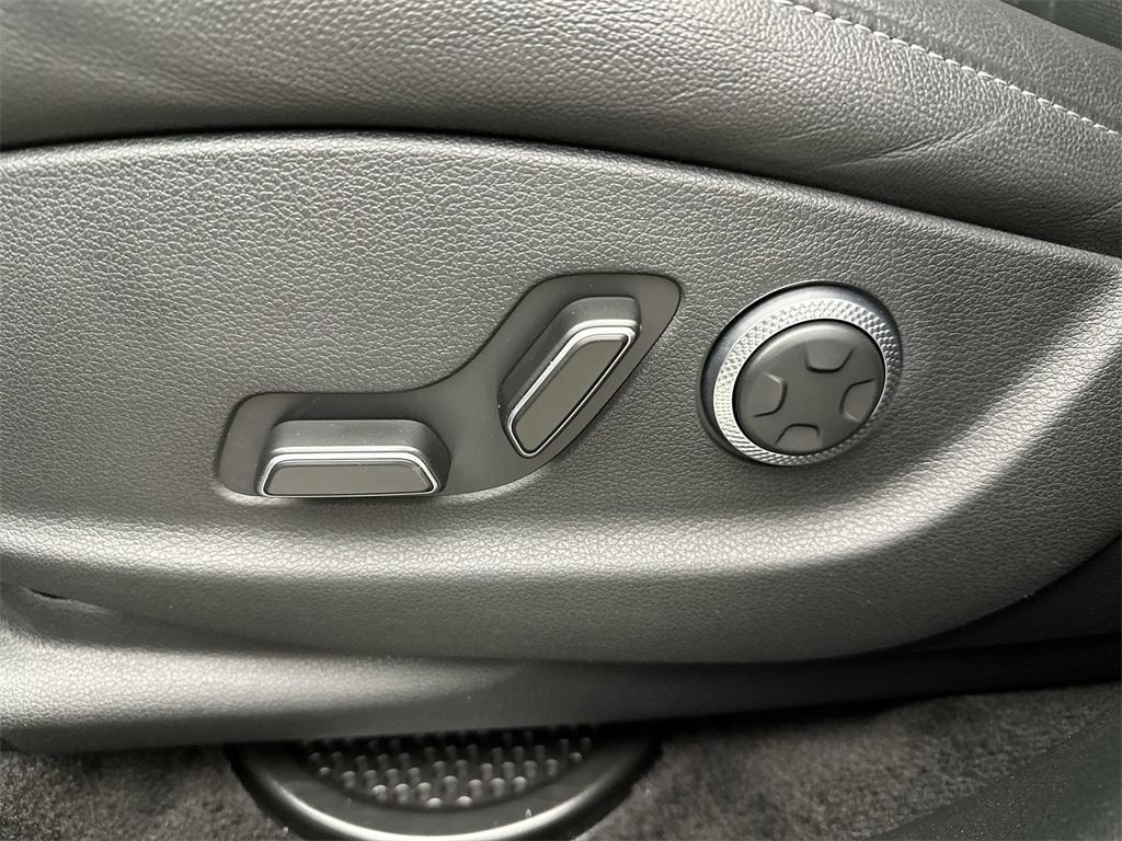 used 2025 Genesis GV80 car, priced at $53,690