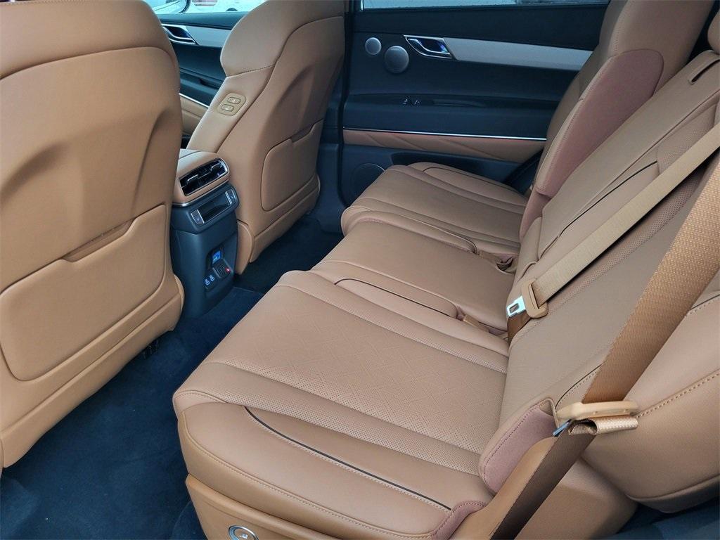 new 2025 Genesis GV80 car, priced at $76,105