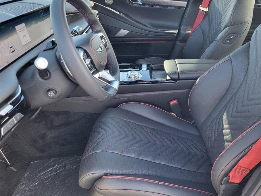 new 2025 Genesis G80 car, priced at $70,070