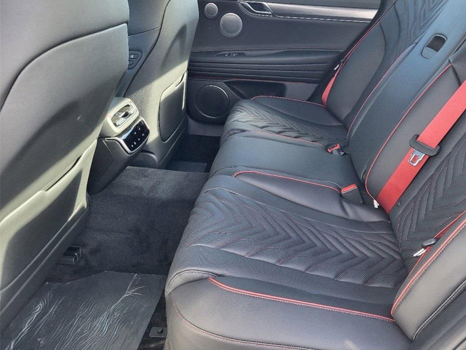 new 2025 Genesis G80 car, priced at $70,070