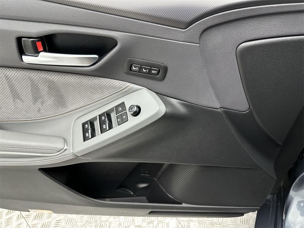 used 2019 Toyota Avalon car, priced at $29,188