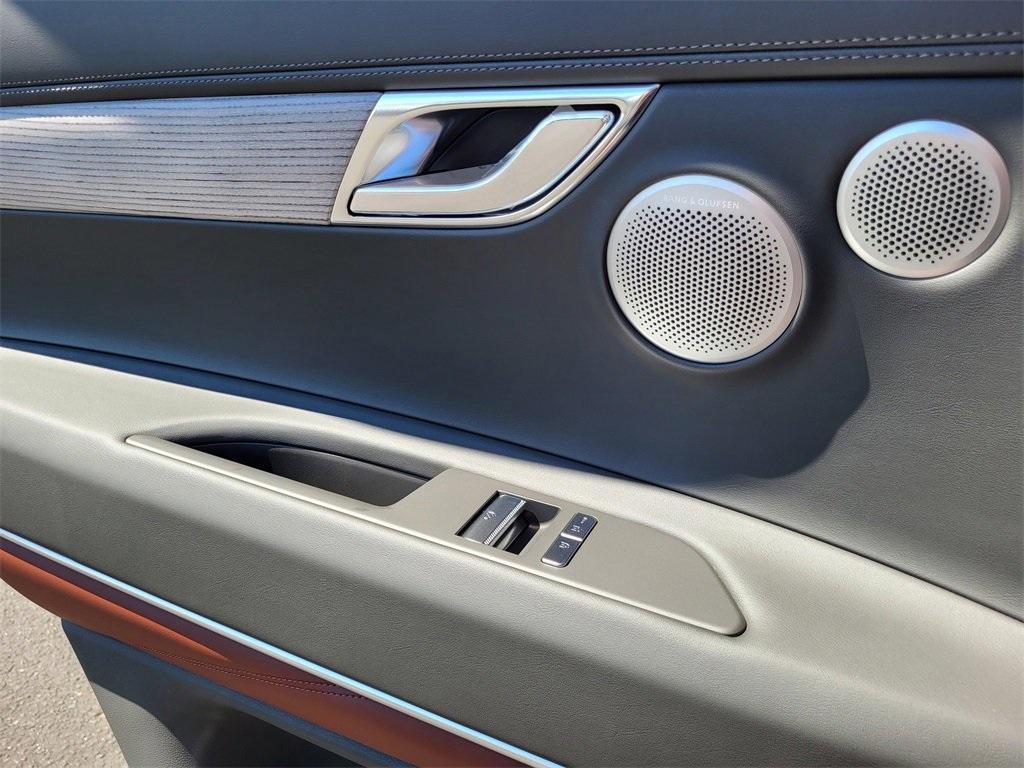 new 2026 Genesis GV80 car, priced at $85,794