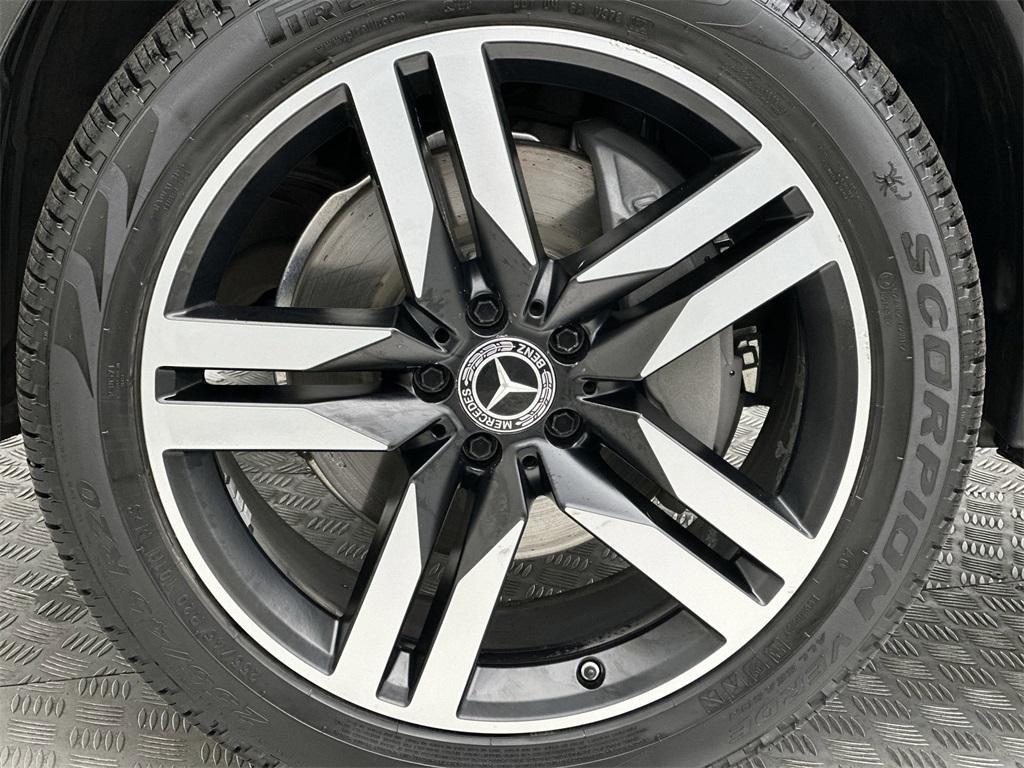 used 2020 Mercedes-Benz GLC 300 car, priced at $21,299