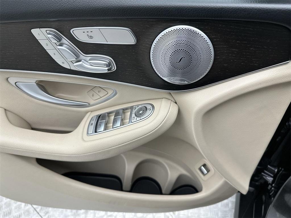 used 2020 Mercedes-Benz GLC 300 car, priced at $21,299