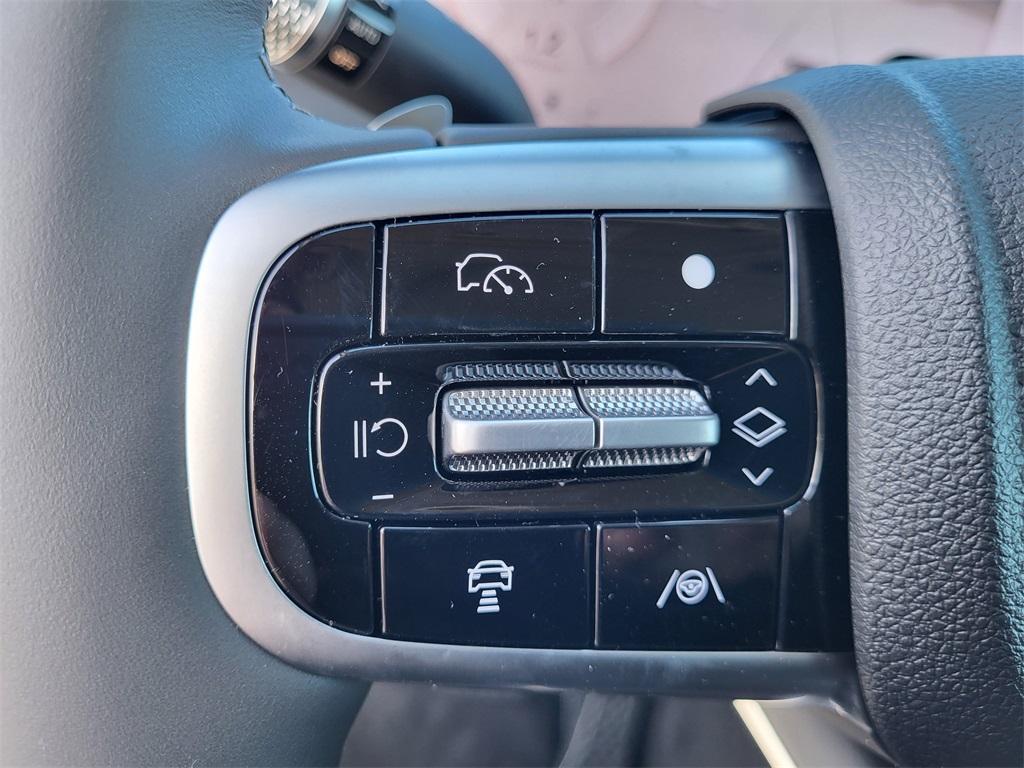 new 2026 Genesis GV70 car