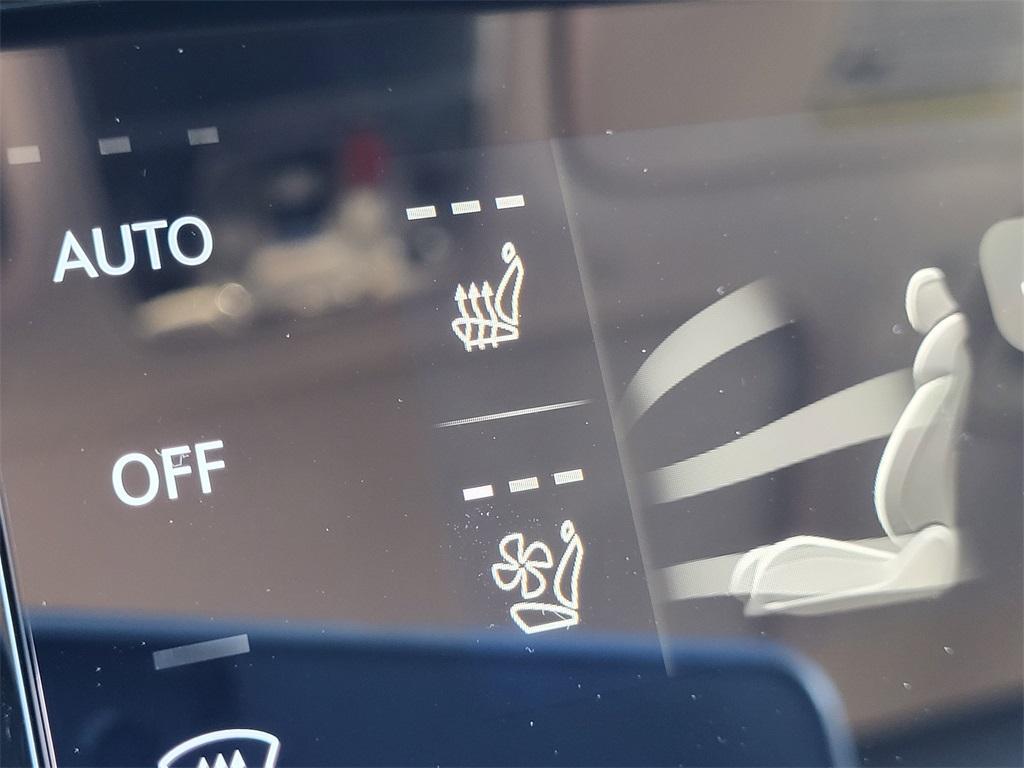 new 2026 Genesis GV70 car