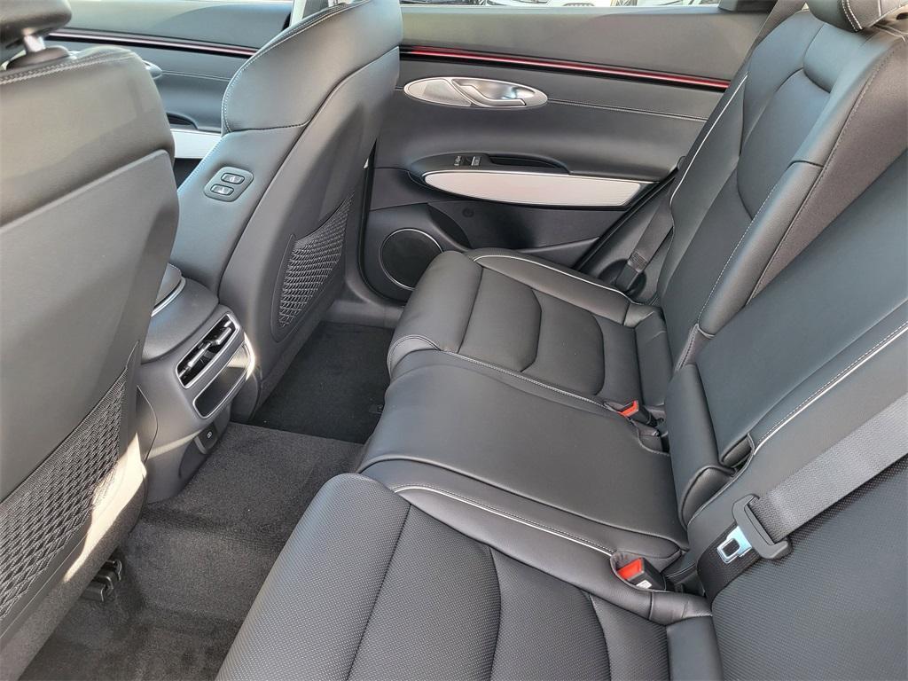 new 2026 Genesis GV70 car