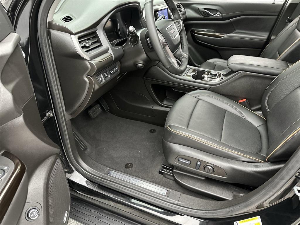 used 2023 GMC Acadia car, priced at $38,500